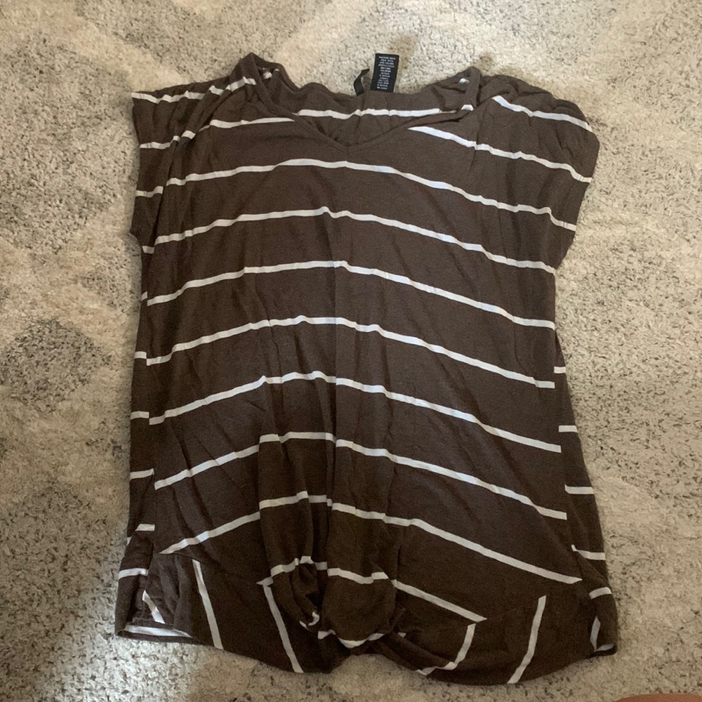 Brown and white striped T-shirt